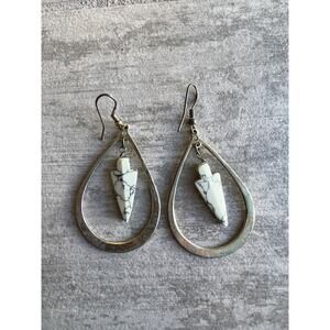 Los Angeles Boutique Gold Teardrop Dangle Drop Hook Earrings Arrow Boho Hoop